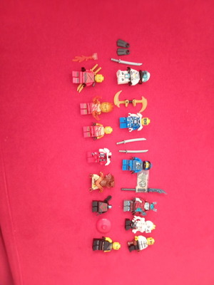 Lego Ninjago minifigures like new
