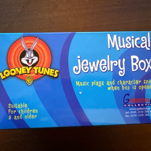 Vintage Looney Tunes musical jewelry box with Tweety like new