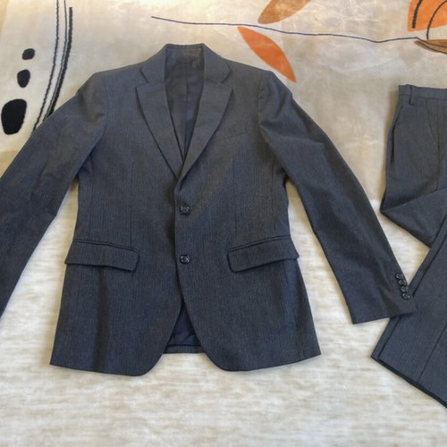 Sartoria Benetton men's grey suit No 50 like new