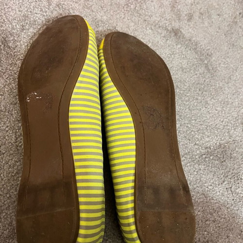 Yellow ballerina flats like new, size 40
