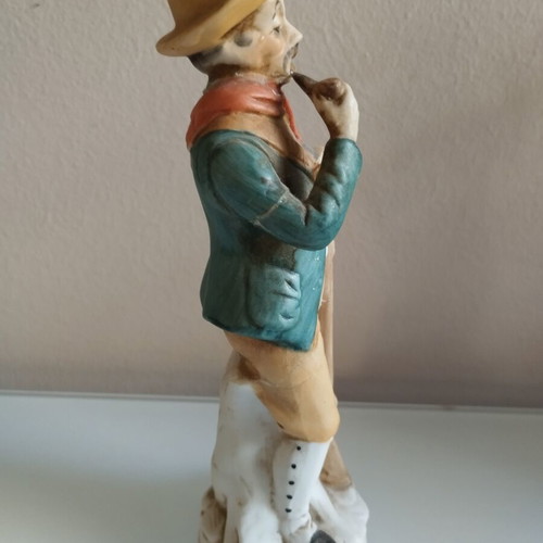 Porcelain figurine Elderly Hunter vintage, used, 18cm
