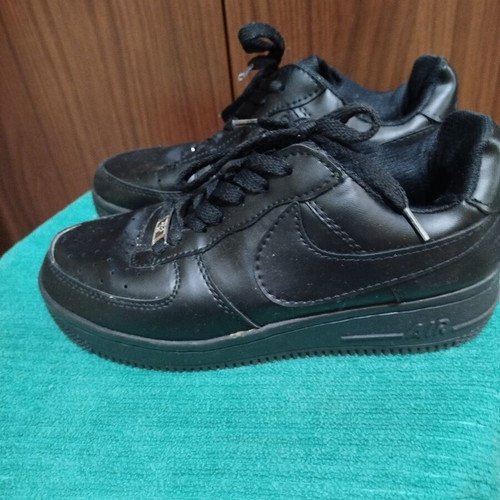 Nike sneakers size 36 used, black