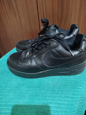 Nike sneakers size 36 used, black