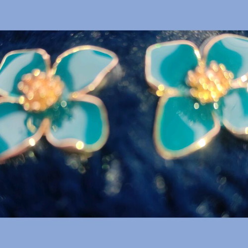 Flower stud earrings with petrol and gold enamel new