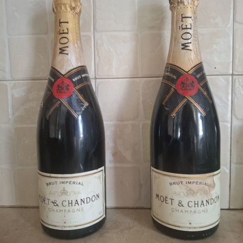 Moët & Chandon Brut Impérial Champagne set of 2 used decorative bottles