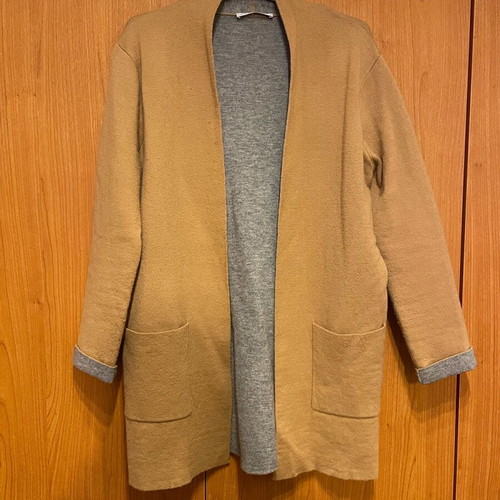 Warm cardigan like new, lightly worn