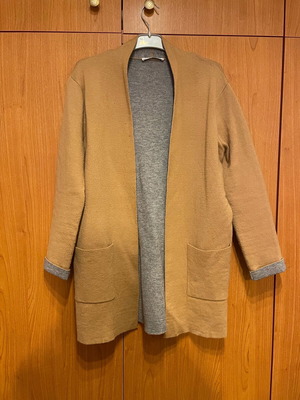 Warm cardigan like new, lightly worn