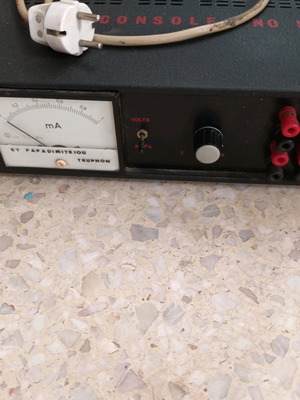 Συσκευή μέτρησης volt και amper σαν καινούργιο