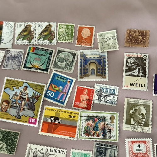 Lot of 5 used stamps