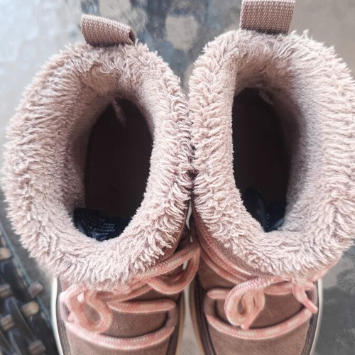 H&M children's boots size 26 used, brown with pink laces and fur lining