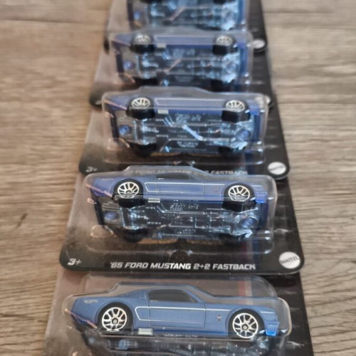 Hot Wheels '65 Ford Mustang 2+2 Fastback new, pack of 5