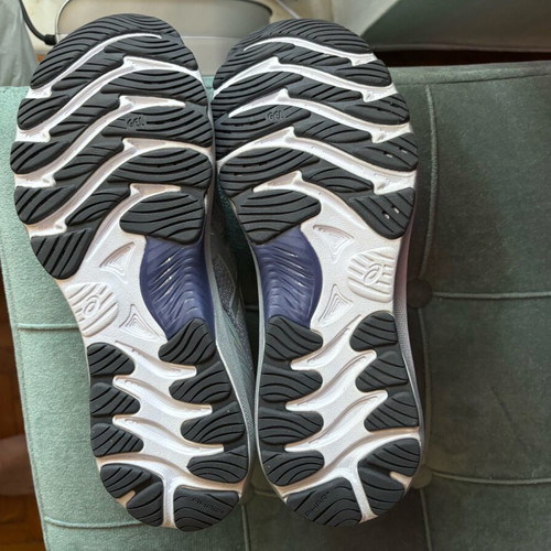 Αθλητικά παπούτσια ASICS GEL-NIMBUS 23 PLATINUM καινούργια, γκρι ασημί, μέγεθος 43,5