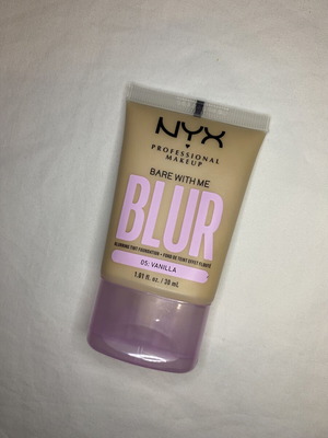 Nyx Bare With Me Blur Blurring Tint Foundation 05 Vanille new