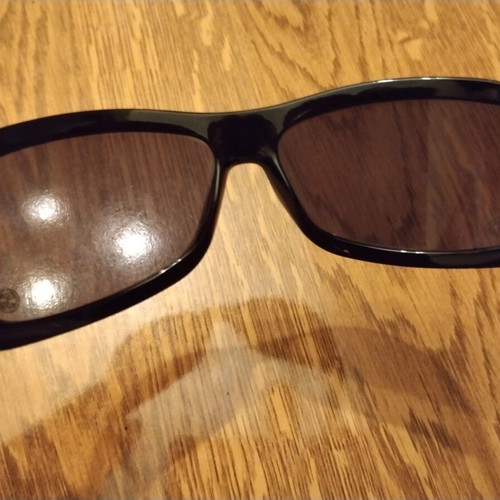 Sunglasses like new, black