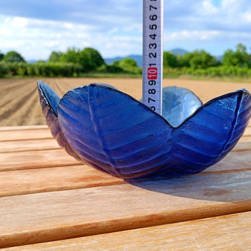 Glass blue vintage bowl like new