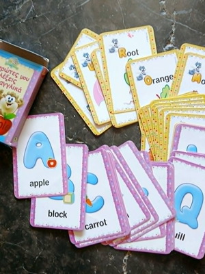 Educational cards 'My First English Words' with Looney Tunes