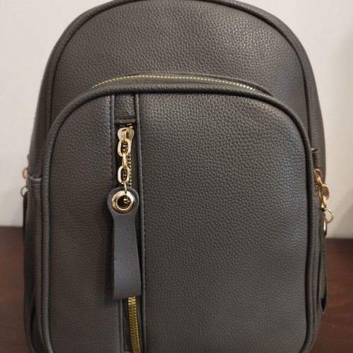 Backpack No Name gray like new