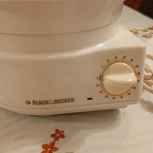 Black & Decker steam cooker like new