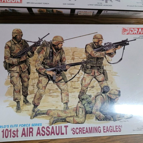 Modeling 2 packs soldiers and weapons new