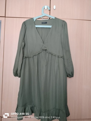 Dress khaki like new, size XL 42 14