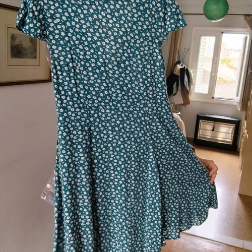 Attrattivo dress like new knee-length, size S