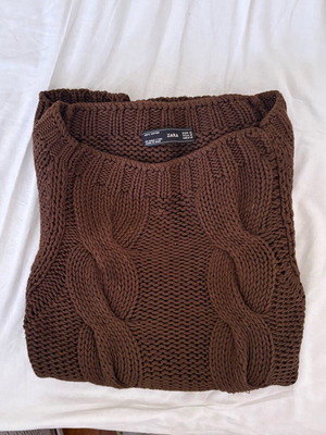 Zara knitted brown sweater Medium 100% cotton like new