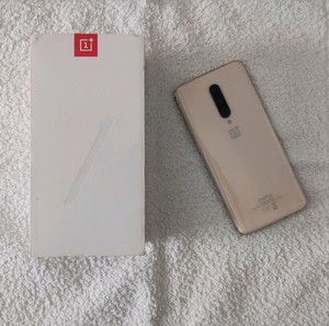Oneplus 7 Pro almond limited edition 8/256