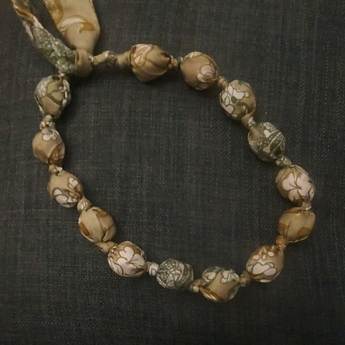 Necklace with knots new handmade, beige and green