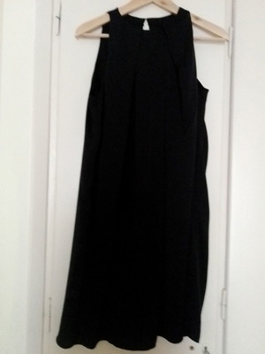 Black Mango dress like new, size L