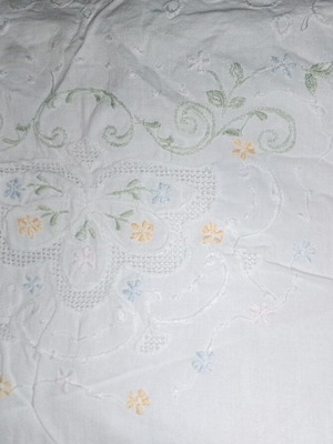 Double bed sheet with colorful embroidery, cotton