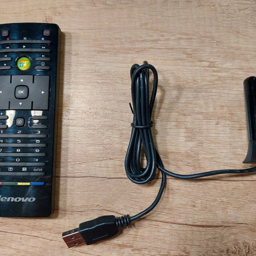 Remote multimedia remote for Windows PC HTPC home cinema like new