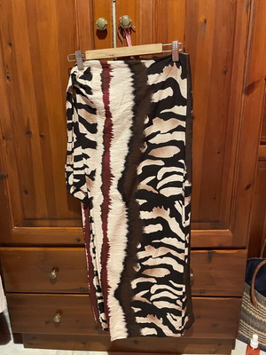 Pareo skirt new, adjustable from small to large, beige and brown
