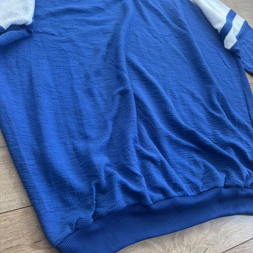 Men's Long Sleeve Sports Shirt like new, white and blue, XL