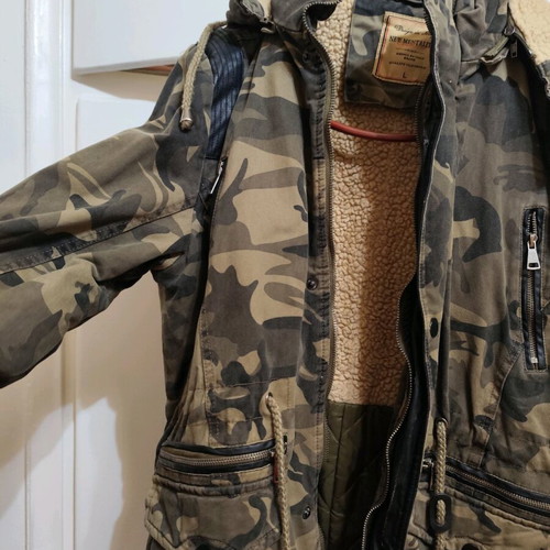 Jacket size Large new Italian brand