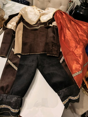 Prince costume for children 6 years like new