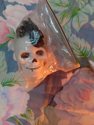 Halloween Skull Squirter Collectible New