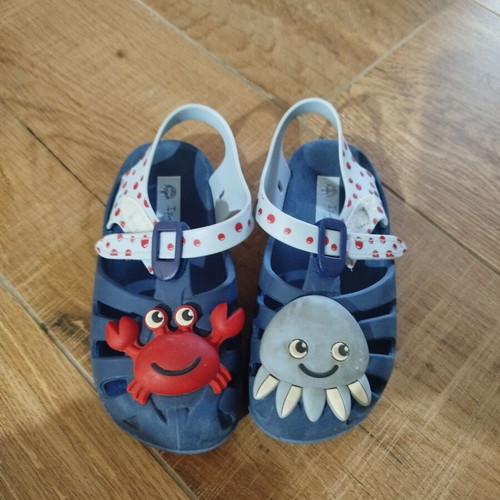 Ipanema children's sandals like new, sizes 23/24, blue
