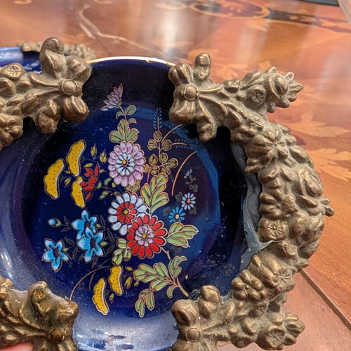 Collectible ashtrays with floral porcelain center, like new, set of 2