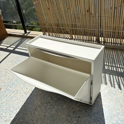 Plastic shoe rack for 4 pairs, indoor or outdoor