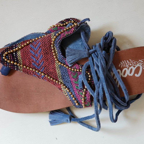 Suede sandals with multicolor pattern, size 39.5-40