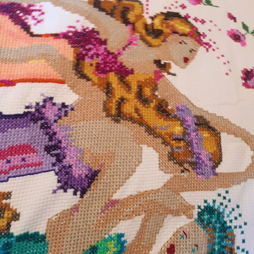 Handmade needlepoint like new, romantic design