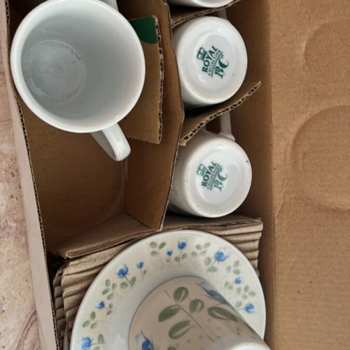 Porcelain coffee set new