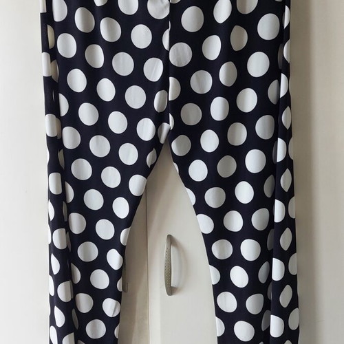 Pantelona black and white polka dot, new, one size