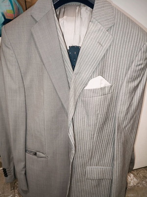 Versace suit and Vardas jacket size L, viscose, like new, with ties