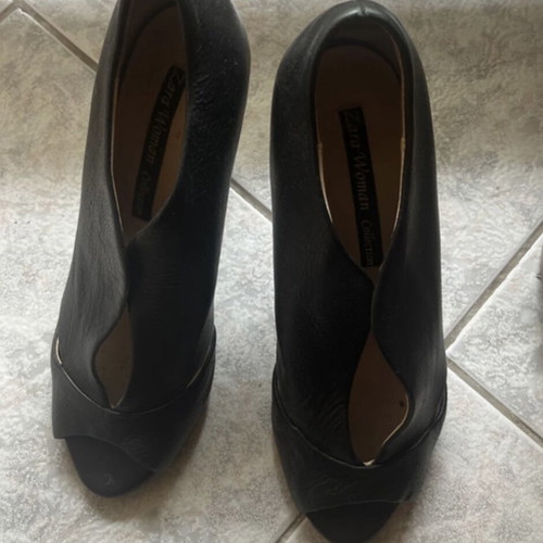 Zara leather high heels like new, size 38, black