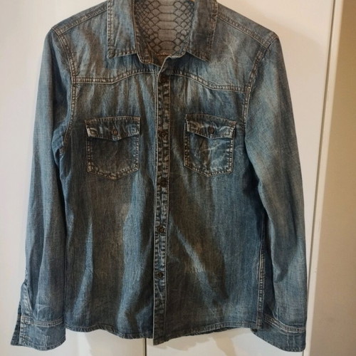 Denim shirt men's medium like new, slim fit