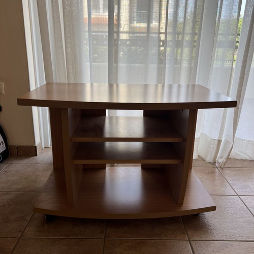 TV table with wheels