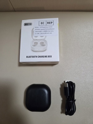 Bluetooth charging box M010 for wireless earbuds