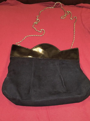 Vintage shoulder bag used, black, castor leather and patent leather