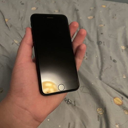 iPhone 7 for parts or repair, unknown functionality